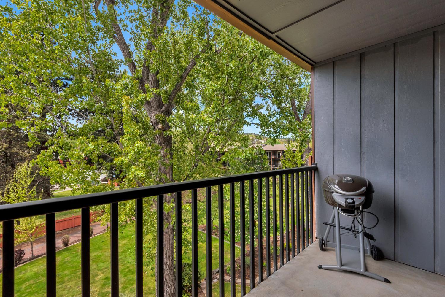 Pioneer Park Rentals Downtown Bend Room photo