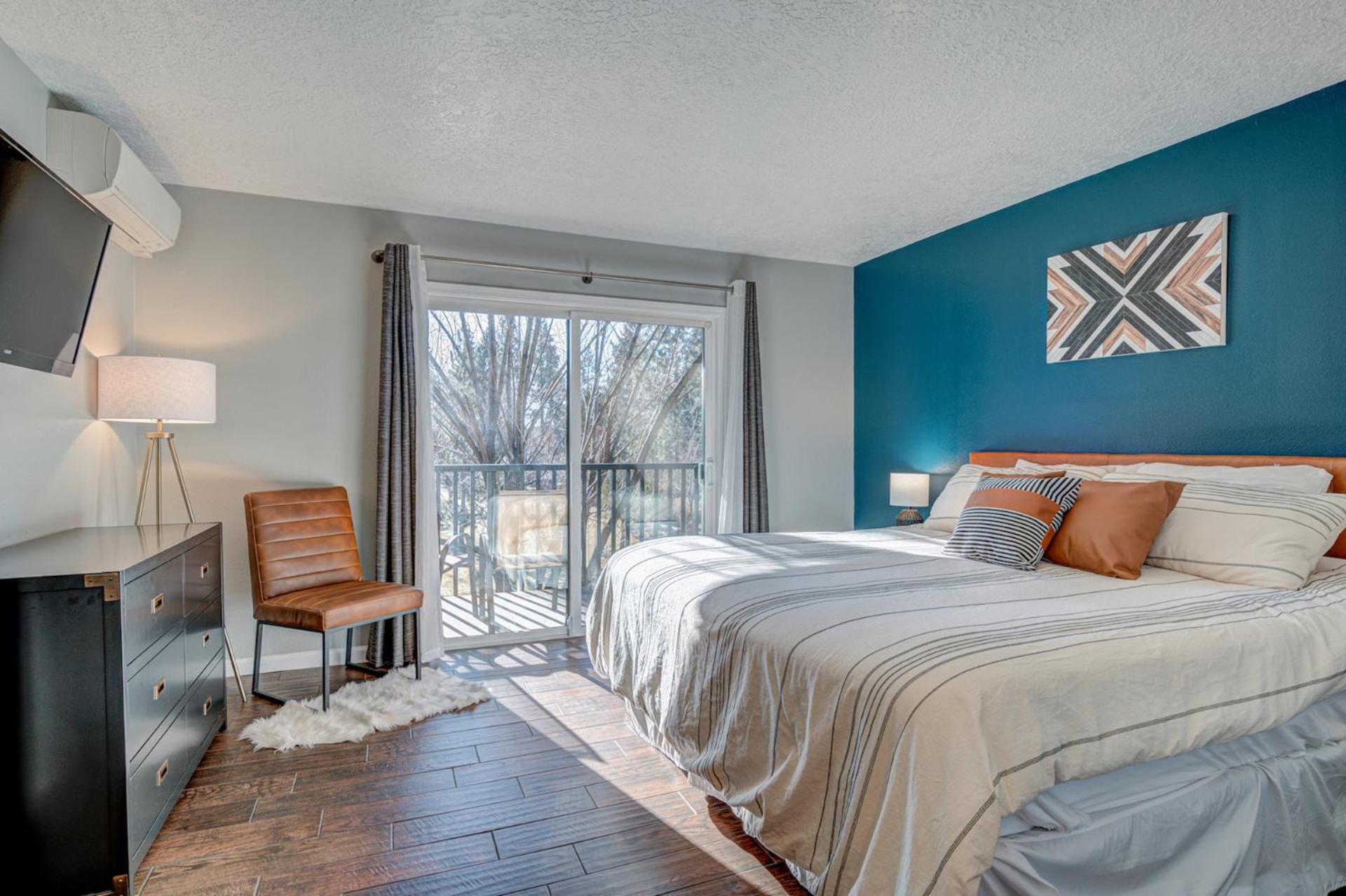 Pioneer Park Rentals Downtown Bend Room photo